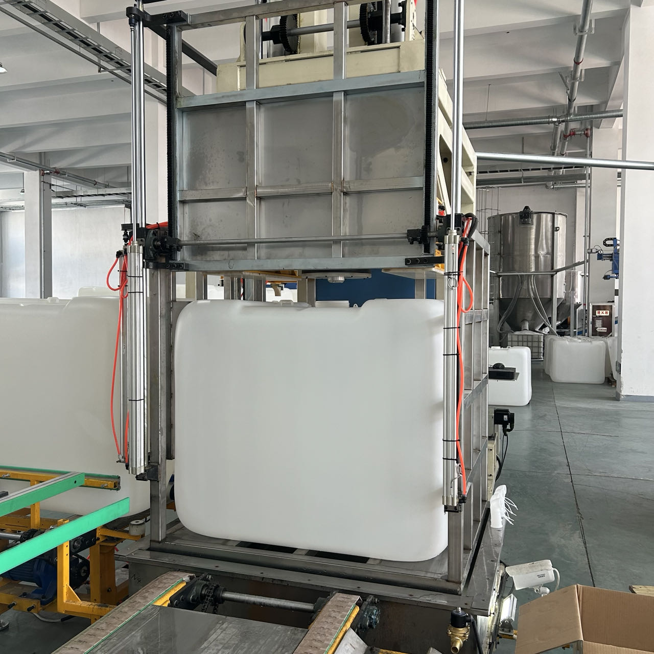 ibc tank leak detection machine (2) ibc tank leak detection machine (2)