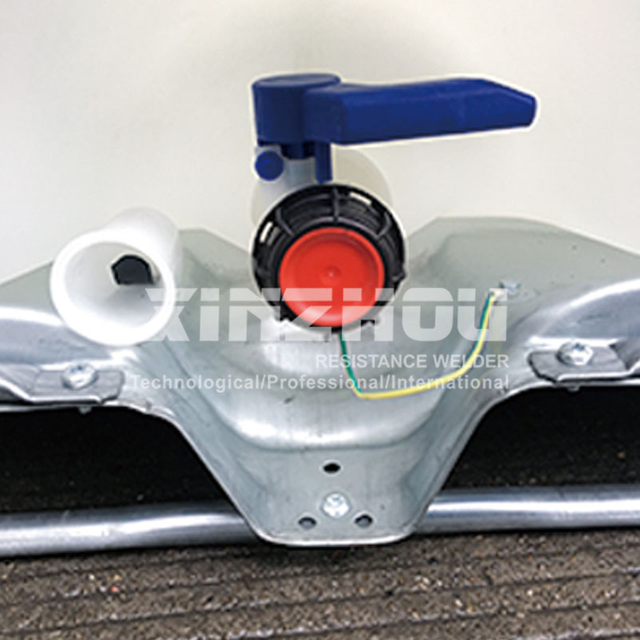 100L White Anti-Static Model